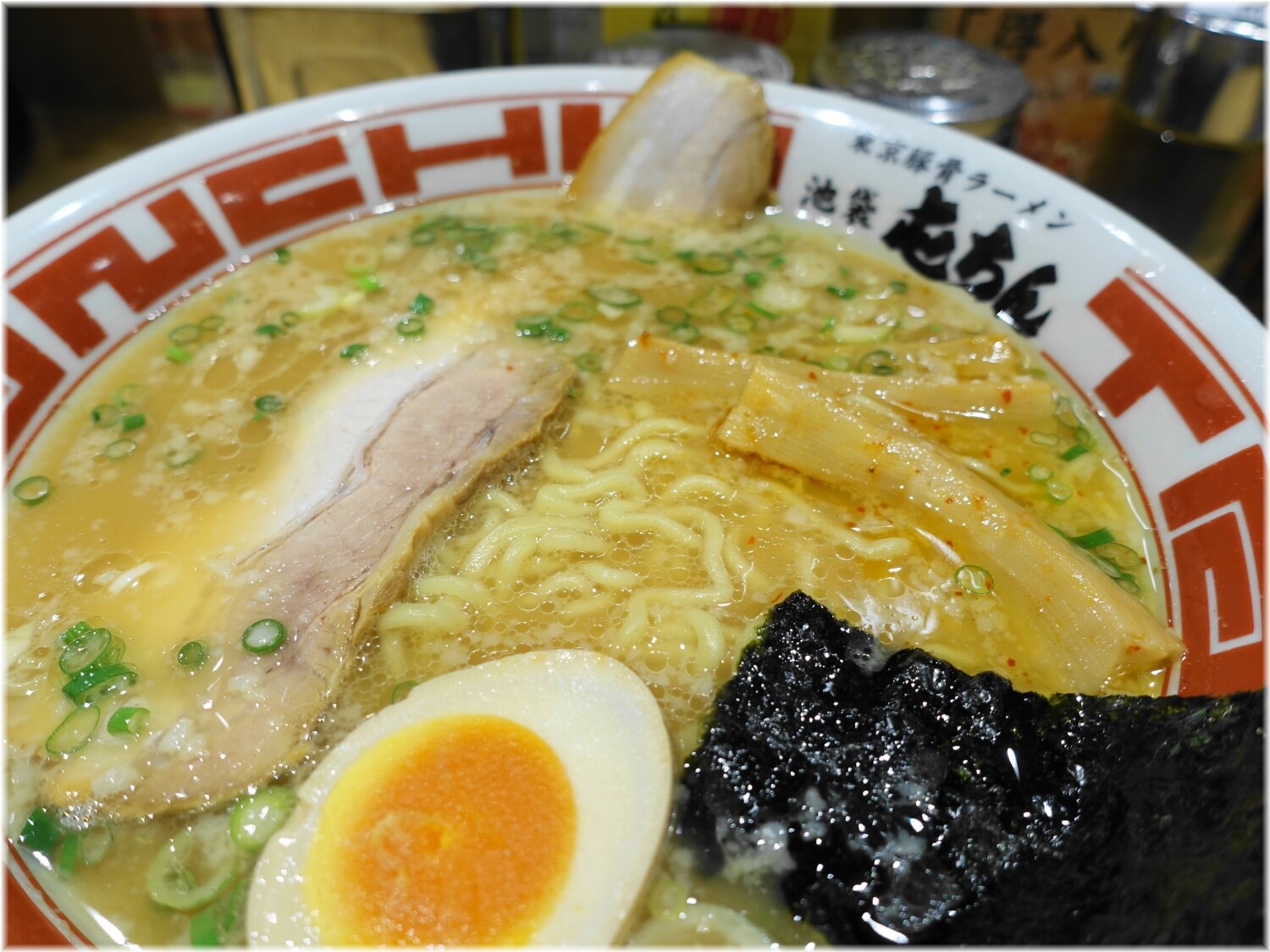 屯ちん川崎店 東京豚骨ラーメンの具2