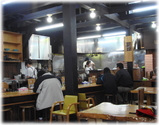 らーめん初代 店内