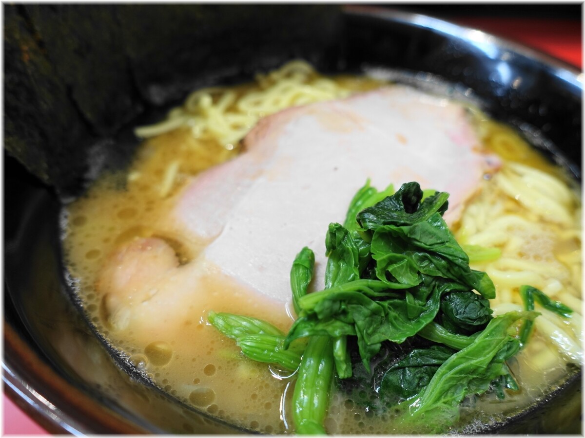 真砂家 ラーメン並の具