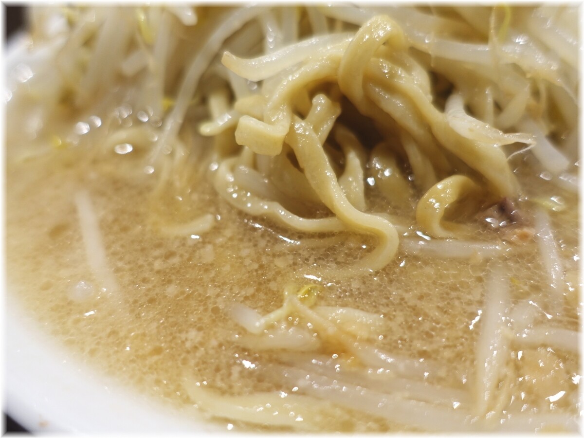 凛渋谷店 (ラーメン)ポン酢のスープ