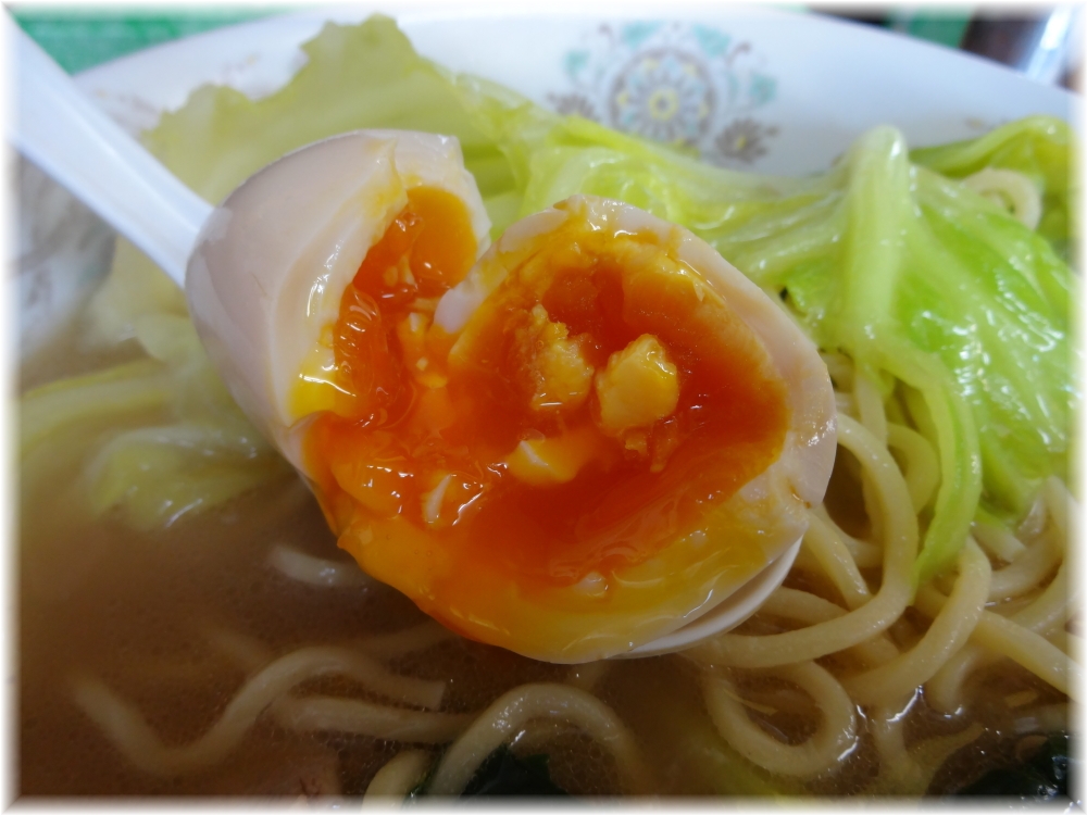 うえむらや キャベ玉ラーメンの味玉