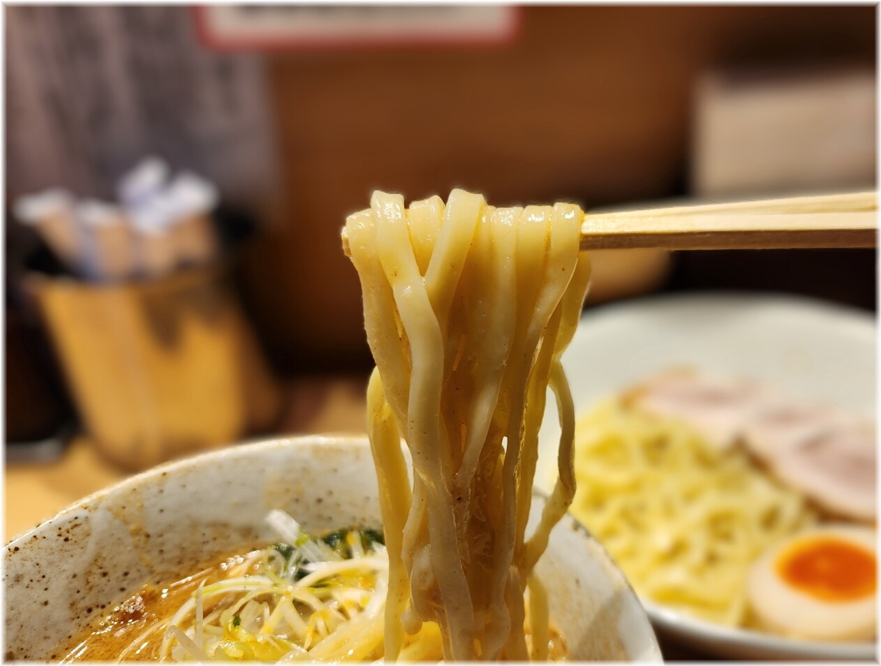 つじ田味噌の章三田店 特製辛味噌つけ麺の麺