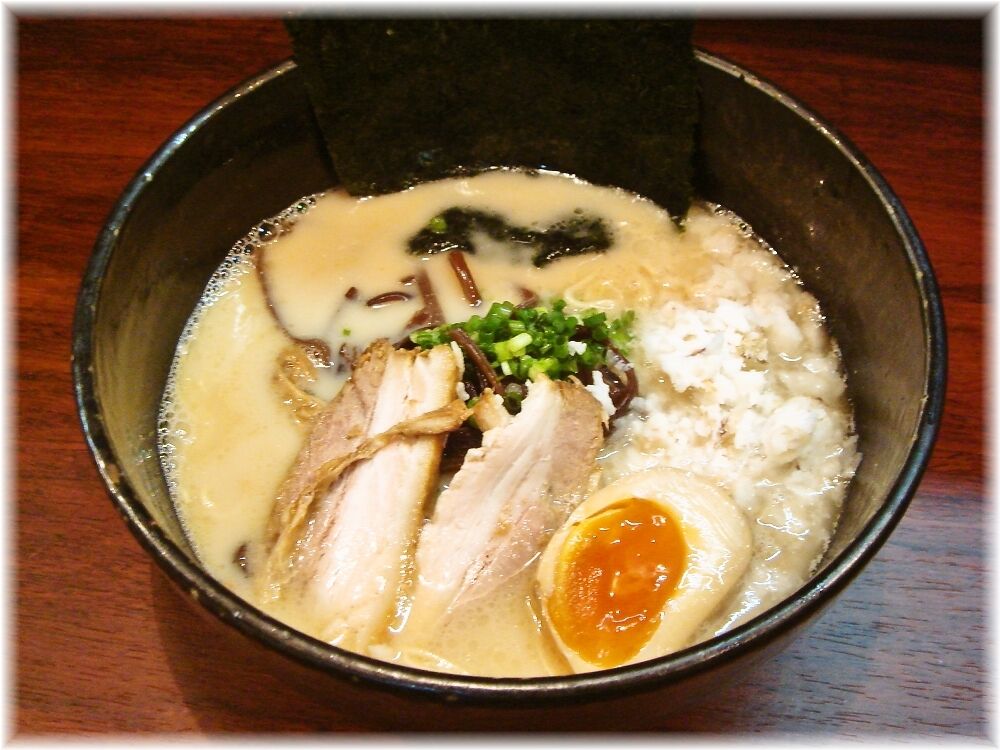 突破者 突破麺(白)
