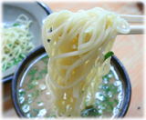 長浜ラーメン 呑龍 つけ麺の麺2