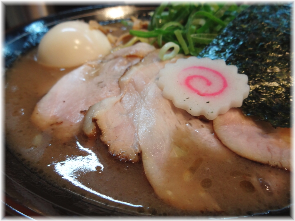 角中中華そば店 味玉濃厚中華そばの具
