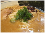 むらさき山 中華そばのスープ
