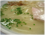 南京ラーメン黒門 ラーメンのスープ
