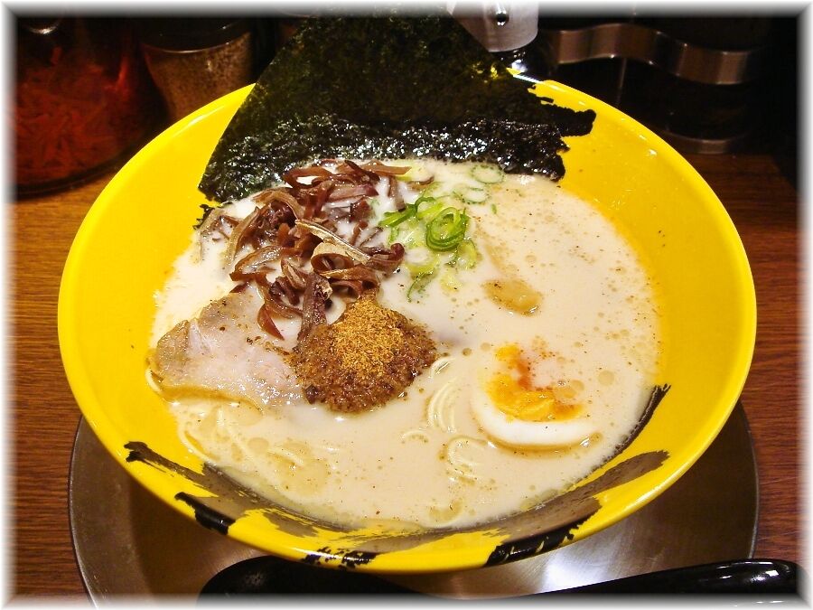 博多維新 らーめん鰹合わせ