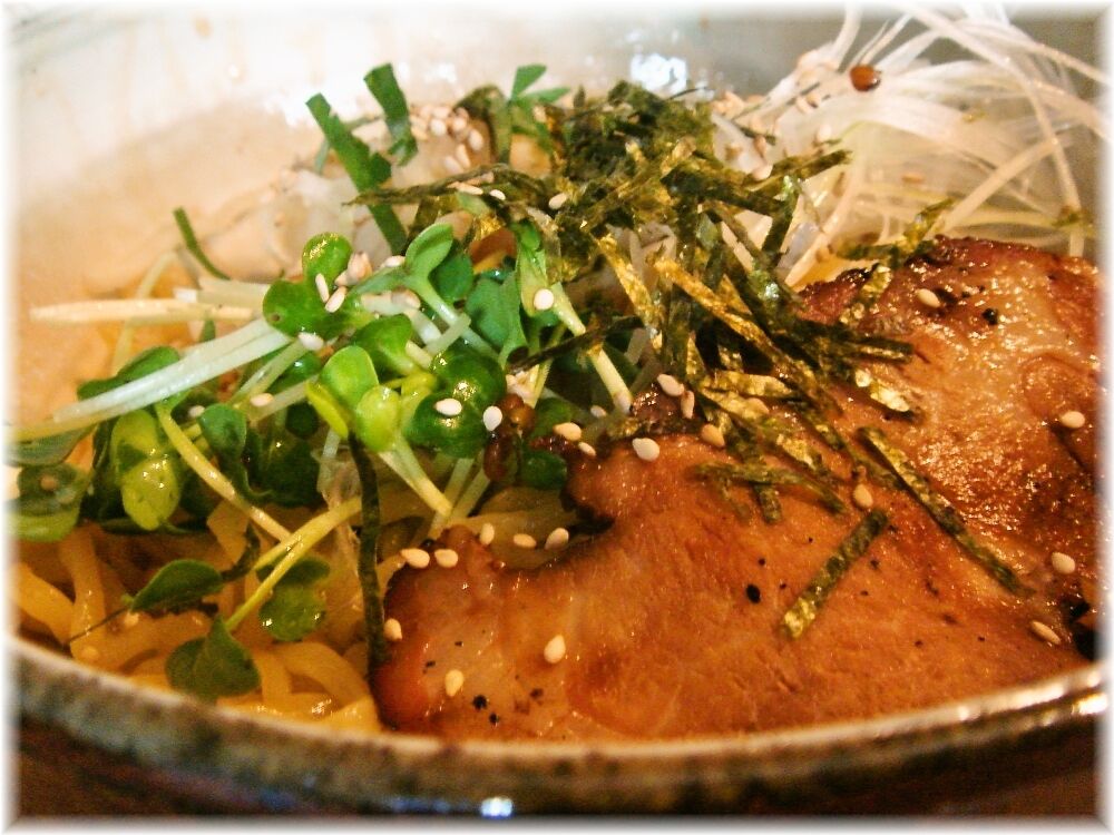 麺屋宗中目黒店 さんまの油そばの具