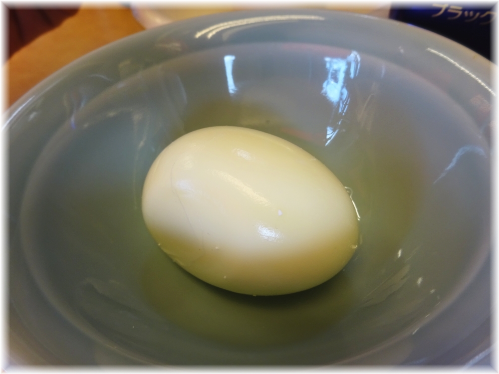 光家 サービスの茹で玉子