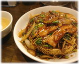 万豚記 神田小川町店 和肉炸麺