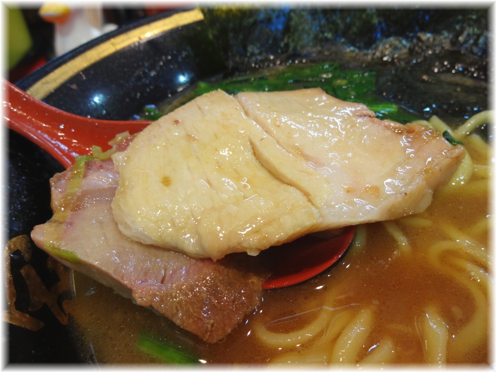環2家 ラーメンのチャーシュー