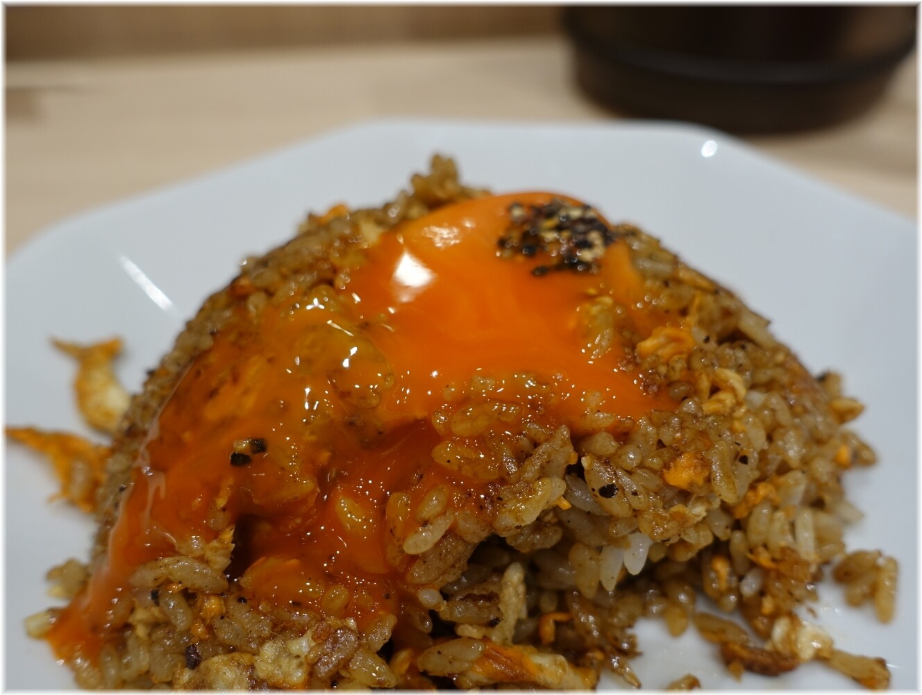 七彩飯店3 ハーフ焼きめし卵黄乗せ2