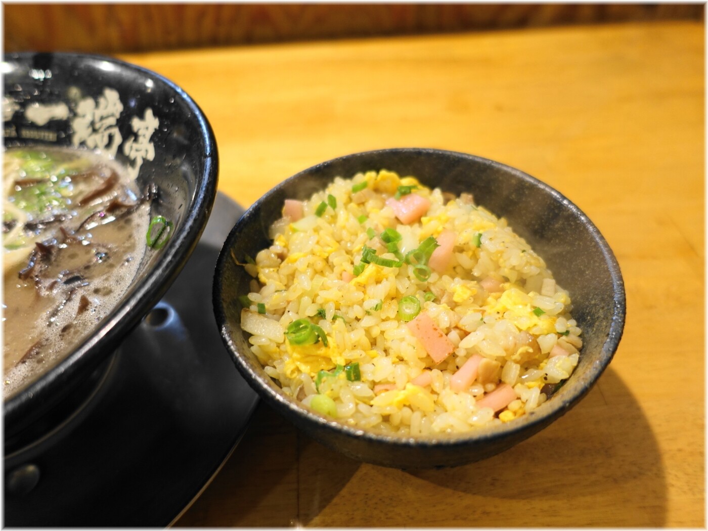博多一瑞亭13 セットの半チャーハン