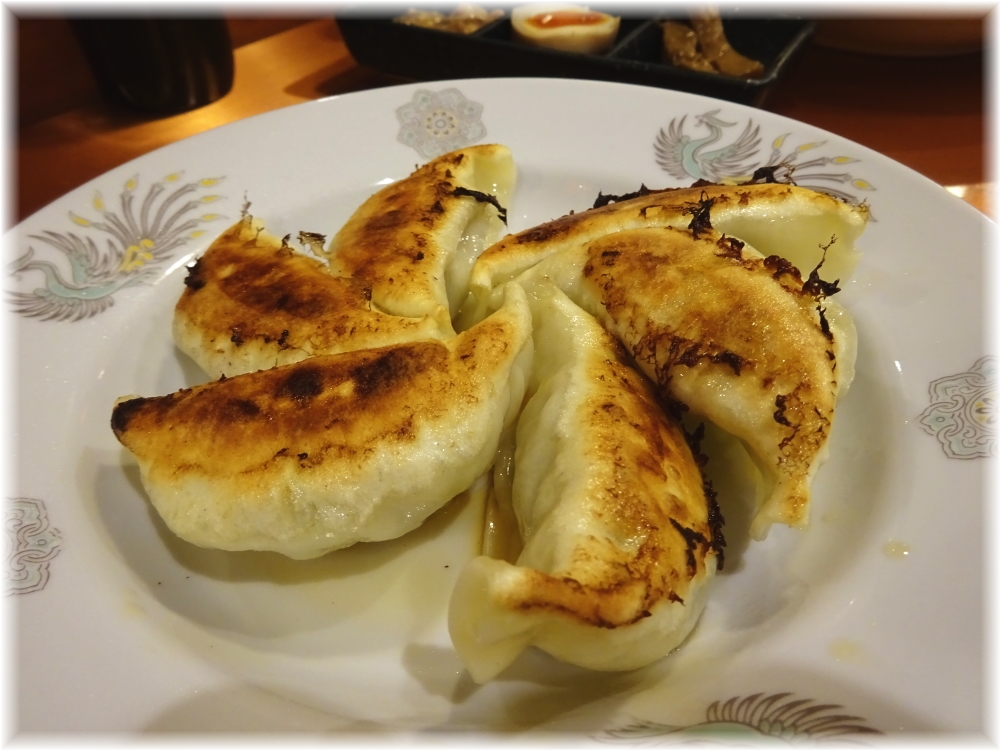 美登里4 餃子