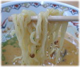 山んラーメン 担々麺の麺