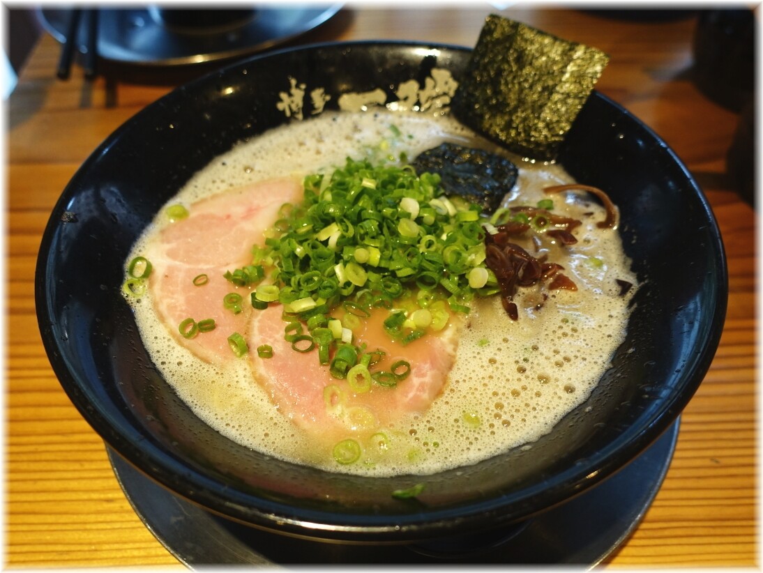 博多一瑞亭三田店7 ラーメン