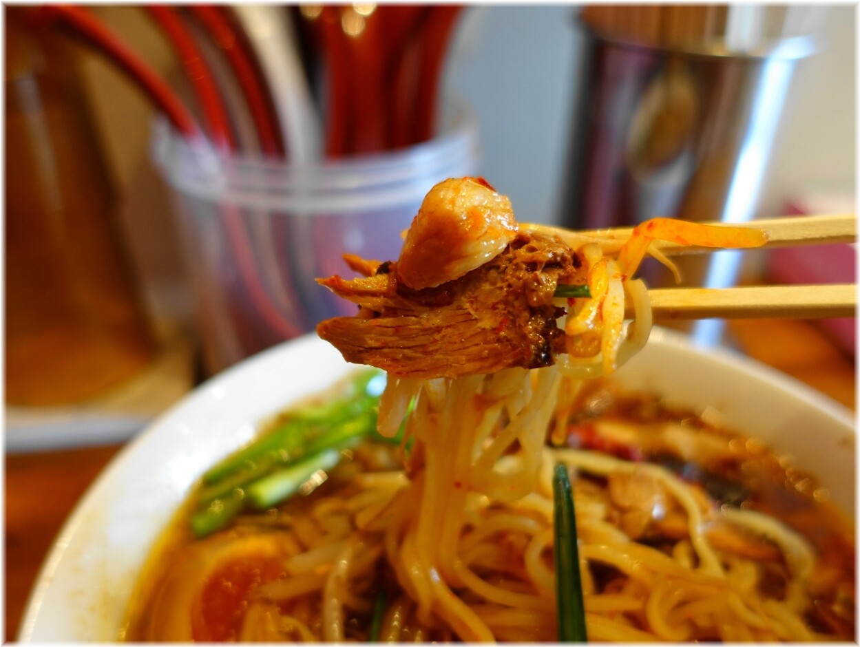 焼豚ラーメン葛飾店 焼豚ラーメン(半辛)にベト皿2