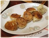 来来来 一口餃子