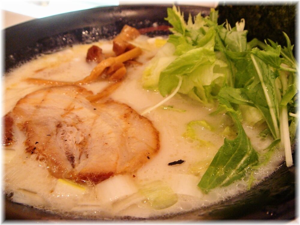 虎心房 虎心麺(塩味)の具