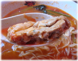太陽のトマト麺 大将のチーズラーメンの鶏チャーシュー