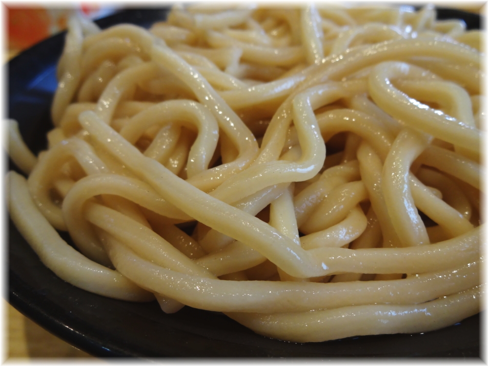 くり山 つけめんの麺1