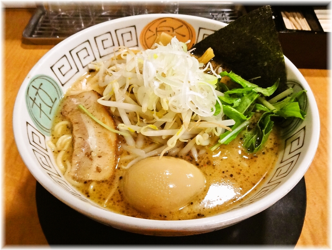 十味や 白味噌味玉らーめん