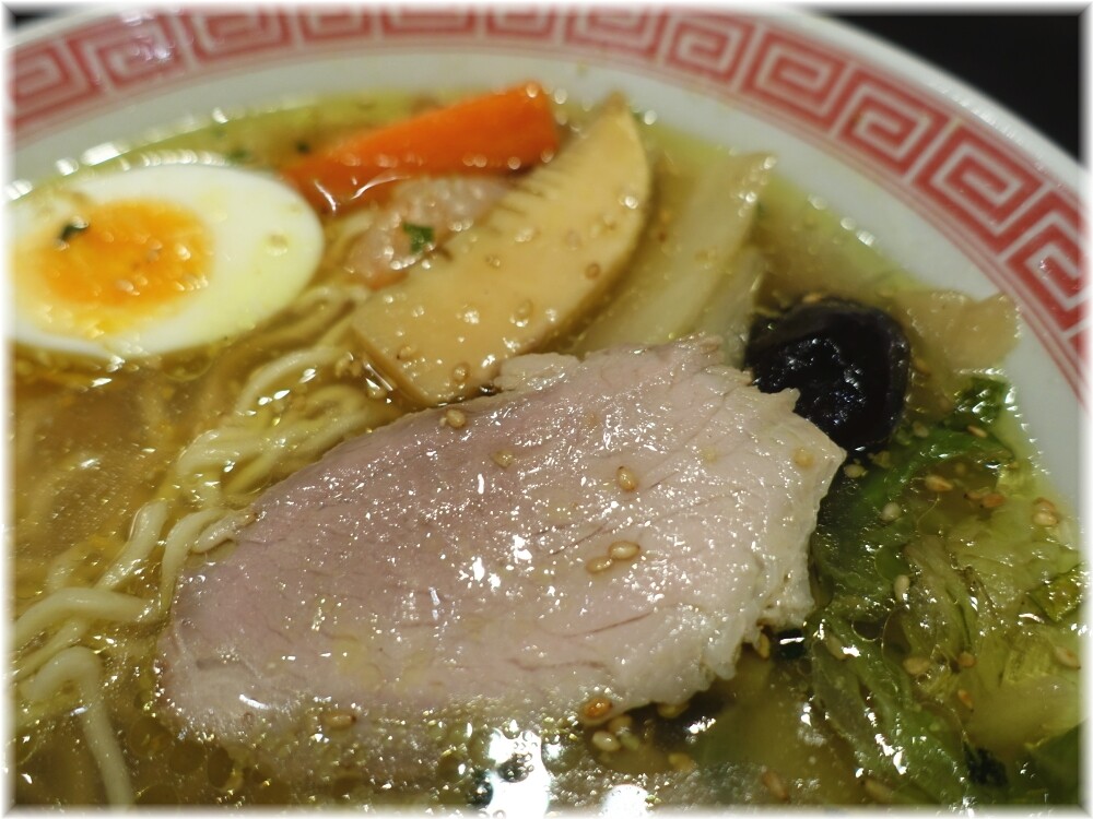 ラーメン大至 塩ラーメンの具2