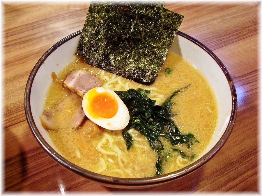 横濱家 ラーメン