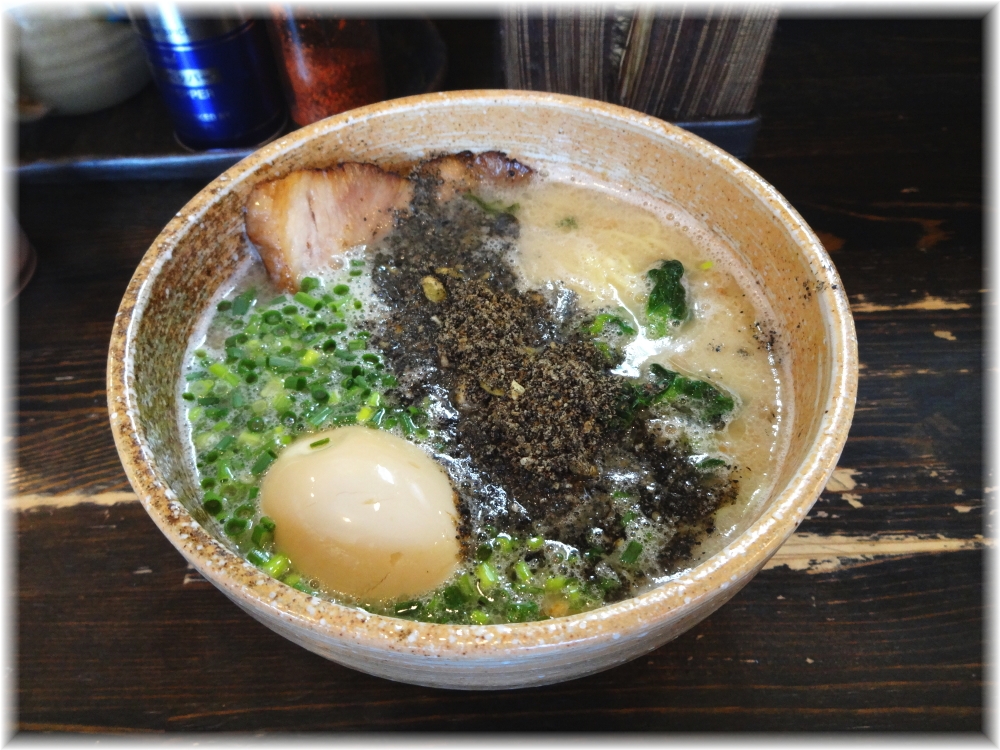 たまぞう 味玉豚麺
