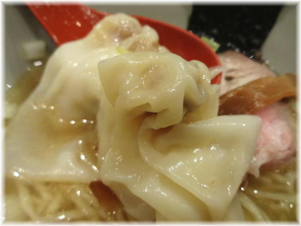こんどる屋 特製塩こんどるのワンタン