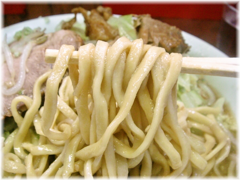 ラーメン二郎三田本店 麺2