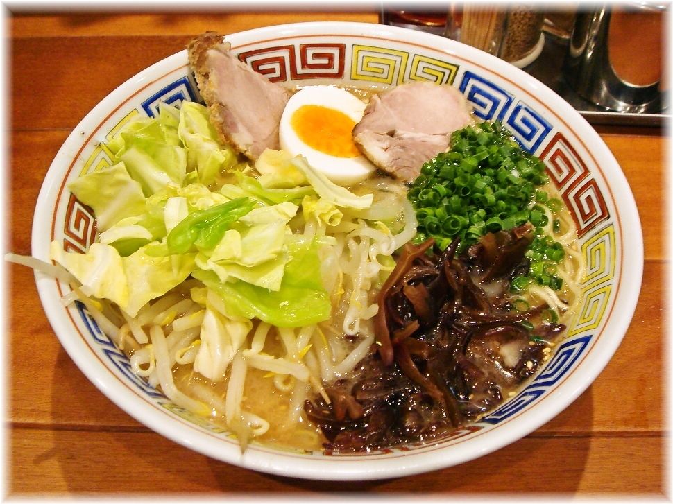 夢亀ラーメン(ユメカメラーメン) 夢亀スペシャルらーめん