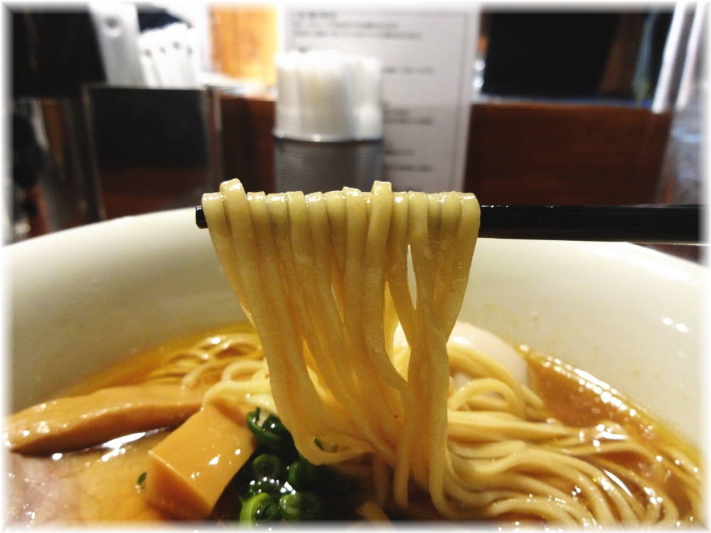 らぁ麺やまぐち 追い鰹中華そばの麺