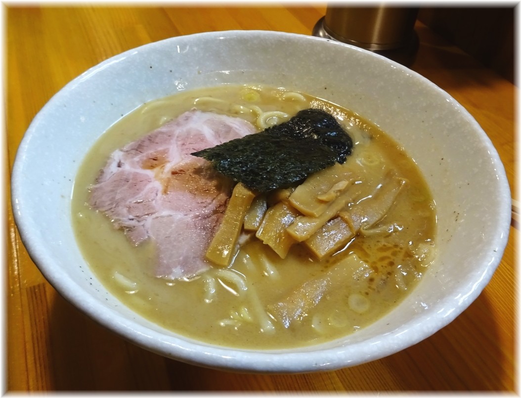 麺屋永太 ラーメン