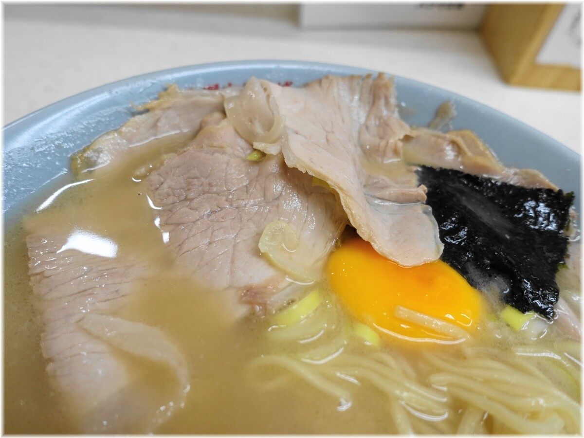 白濁中華そば・つけ麺バラそば屋 特製ラーメンの具3