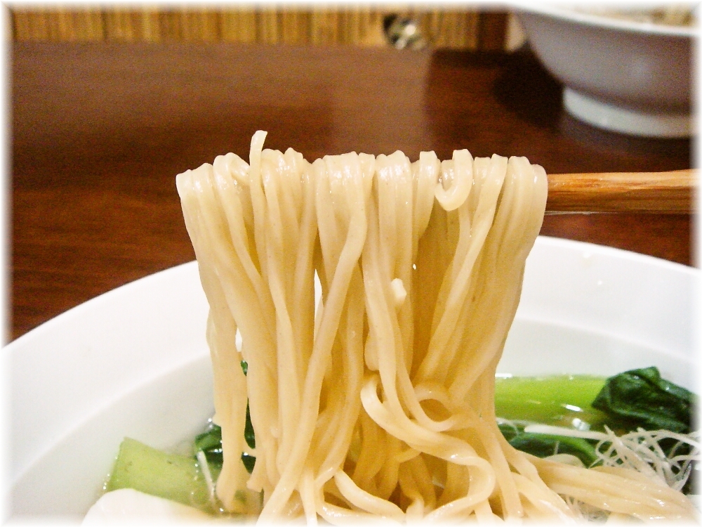 川端らーめん 川端ラーメンの麺