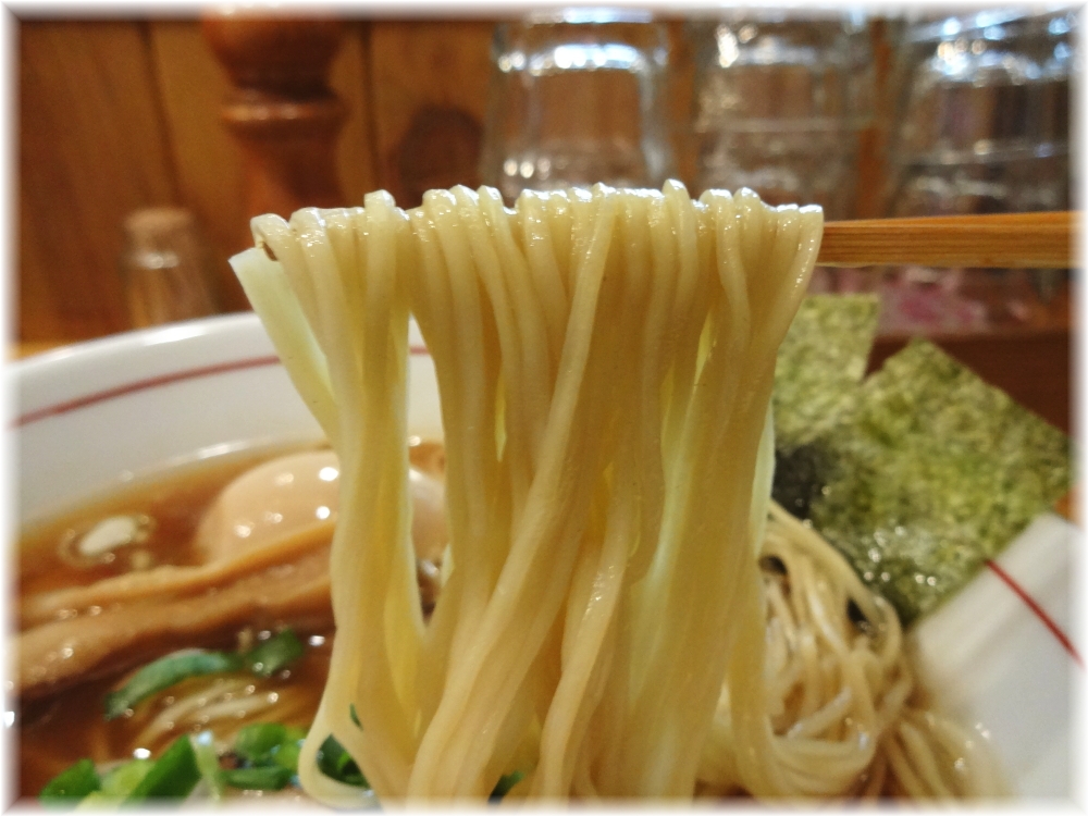 麺屋KABOちゃん しもふり中華そばの麺