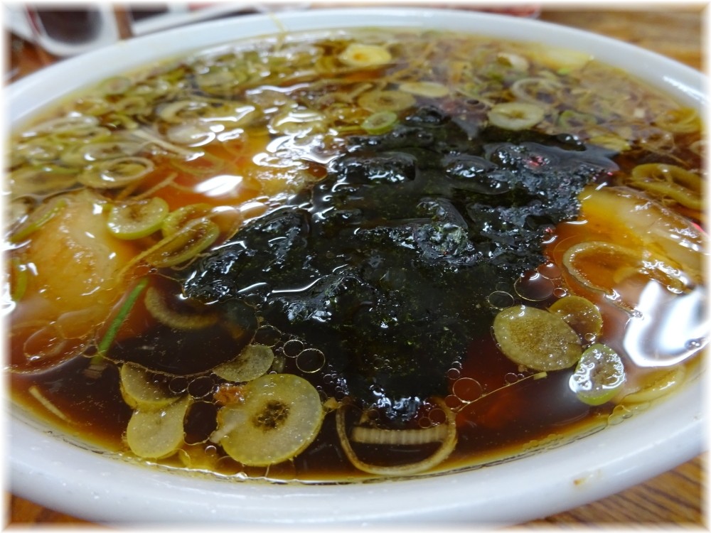 鈴屋 ラーメンのスープ