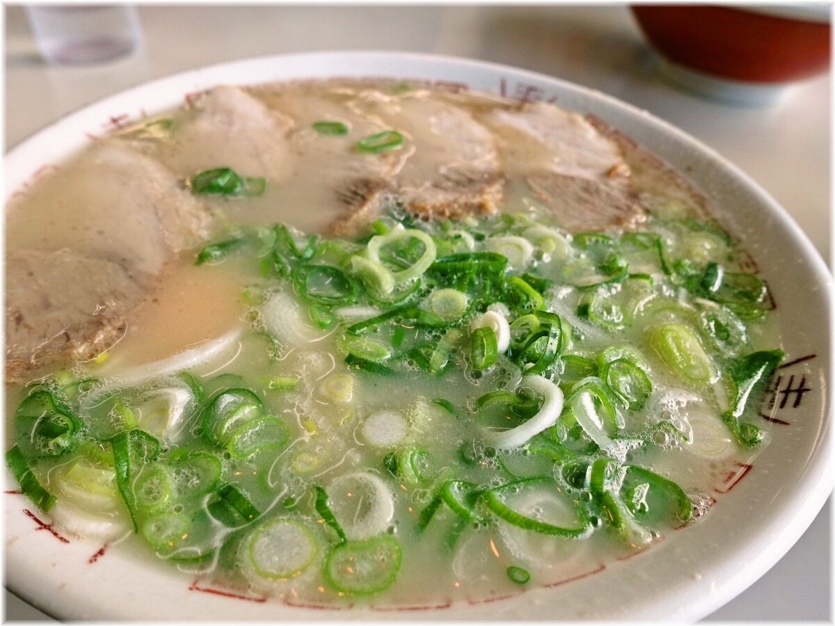 ひろせ食堂 ラーメンの具2