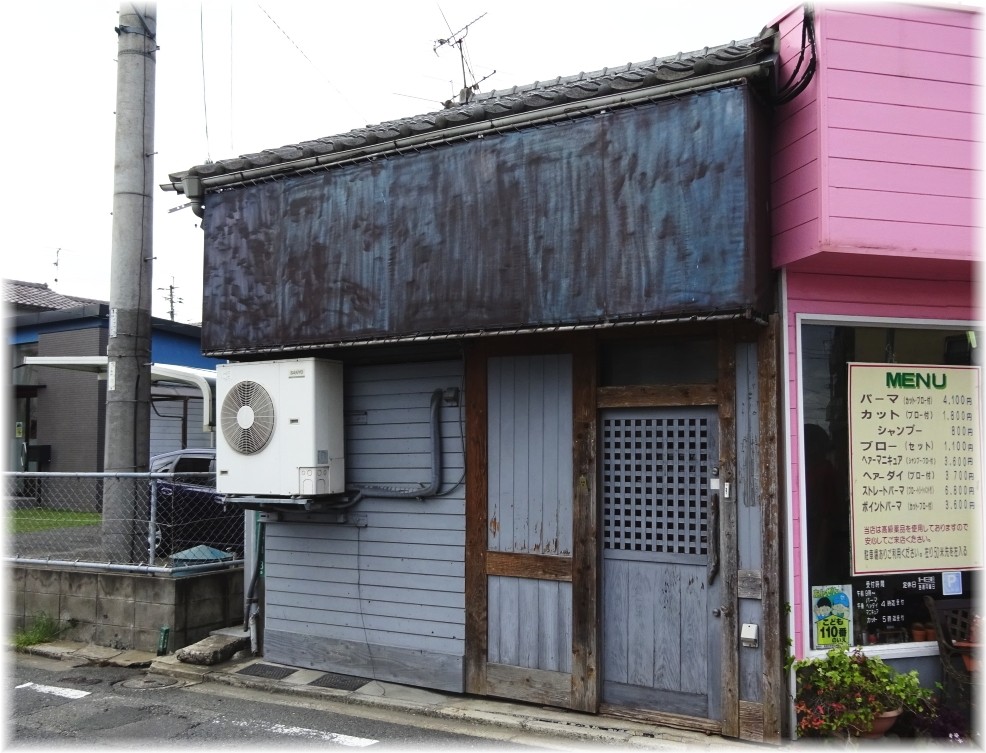 来来 外観