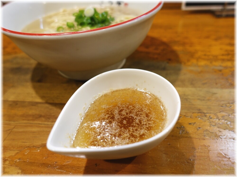 きら星 メタモルかけ豚骨の豚骨油