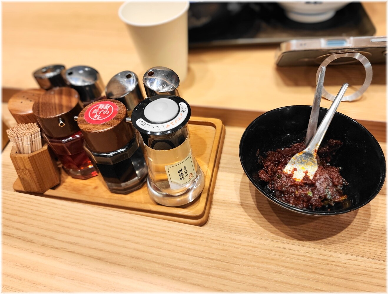 舎鈴アトレ川崎店5 卓上の調味料等