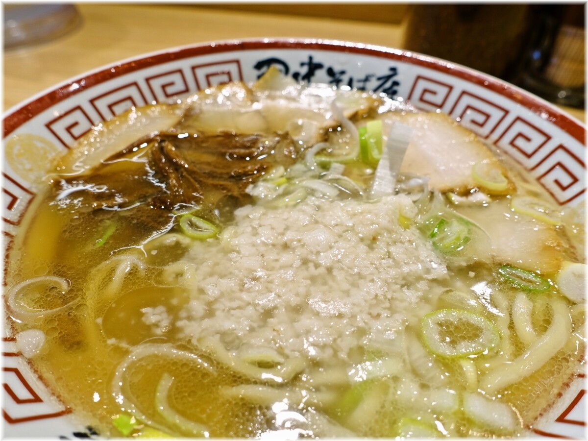 田中そば店田町タワー店 別皿の背脂2