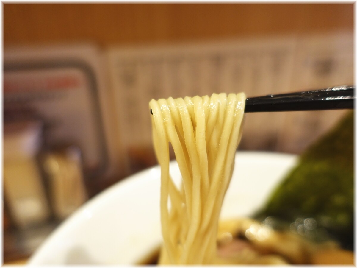crab台風。 蟹そばの麺