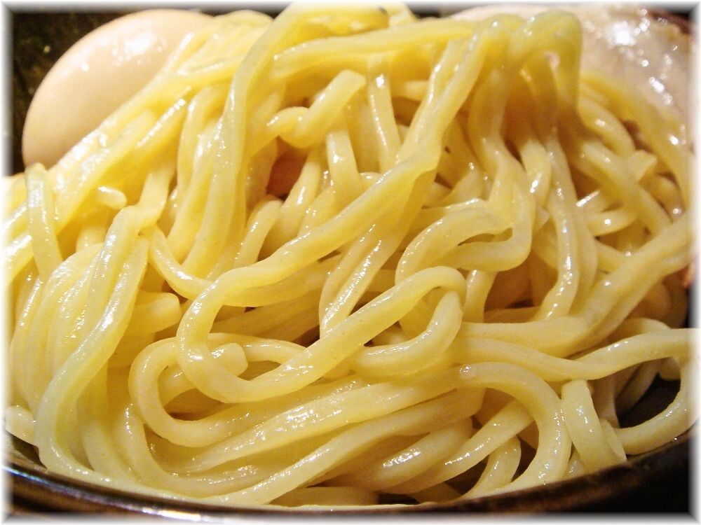 麺家ぶらいとん 得つけ麺の麺