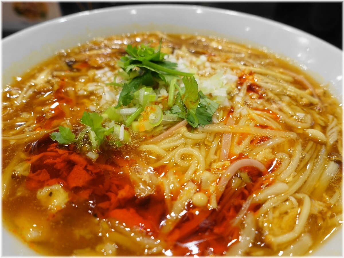 蝋燭屋京橋エドグラン店 酸辣湯麺の具