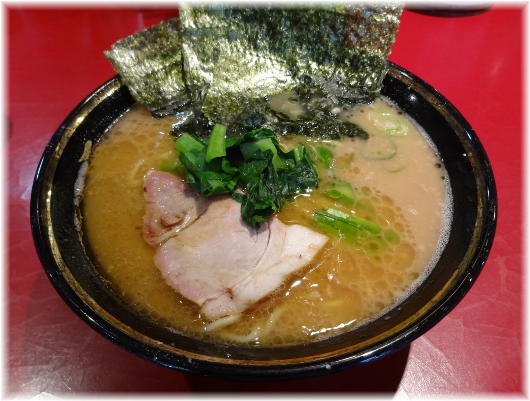 厚木家 ラーメン