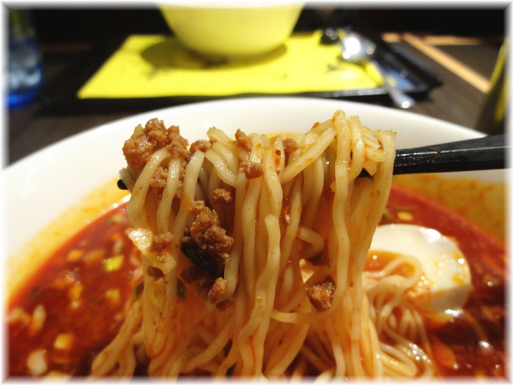 陳建一麻婆豆腐店 陳式担々麺の麺