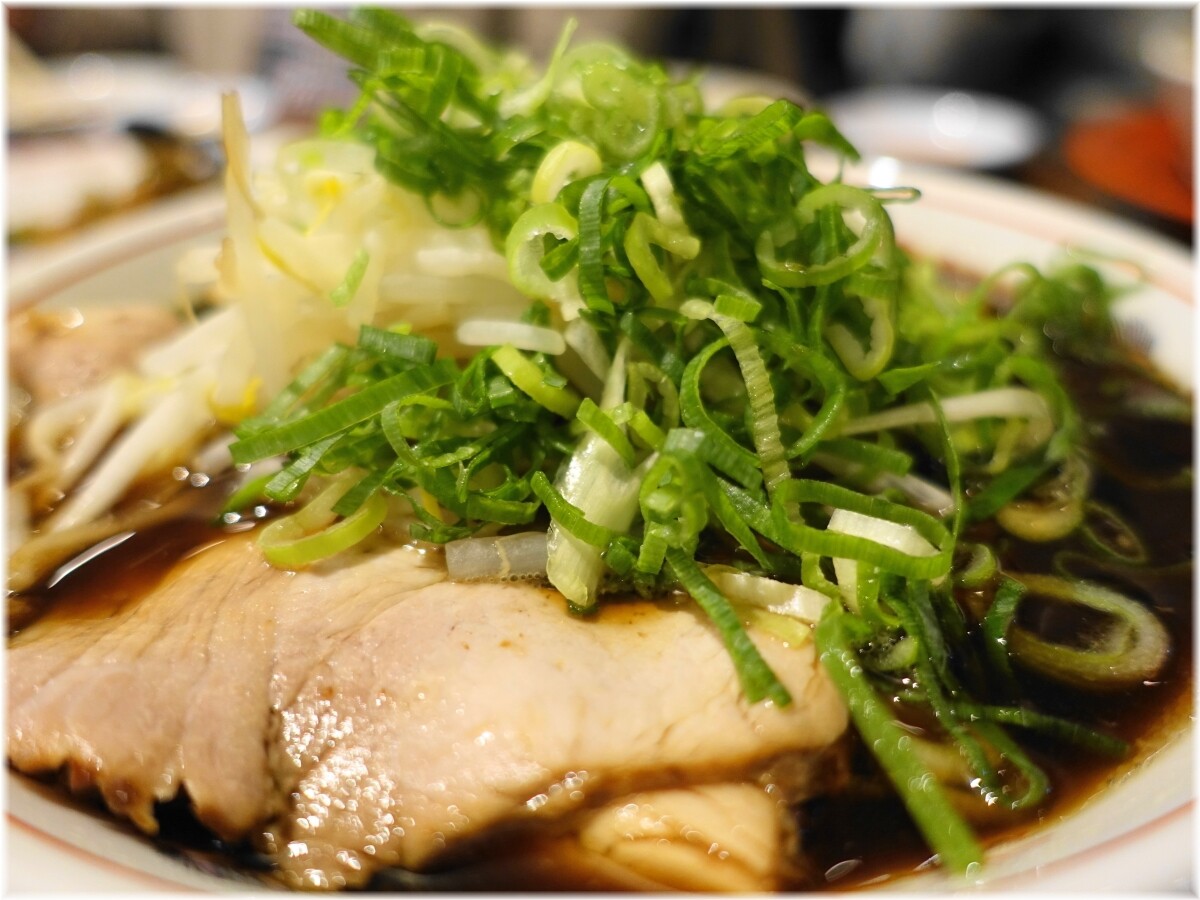 新福菜館浜松町店 中華そば(並)の具